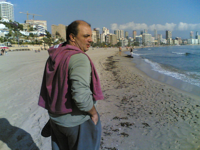 2006-07%20Jabu%20en%20paseo%20playero%20tras%20Torneo%20de%20Benidorm